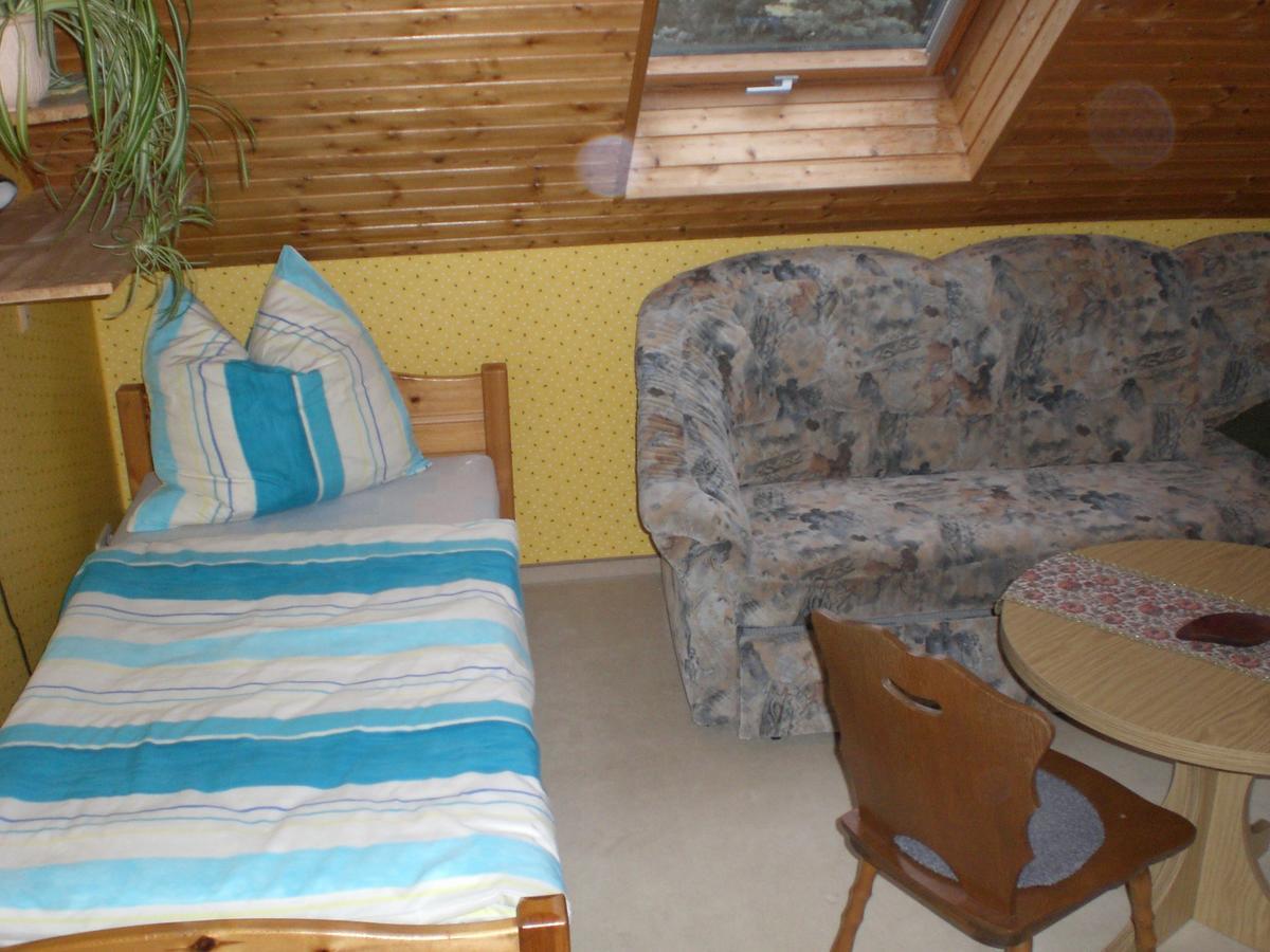 Kranichfeld Ferienwohnung Boehm חדר תמונה